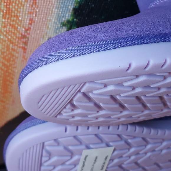 Girls Koolaburra by UGG Victoria Suede Boots - Picture 12 of 16